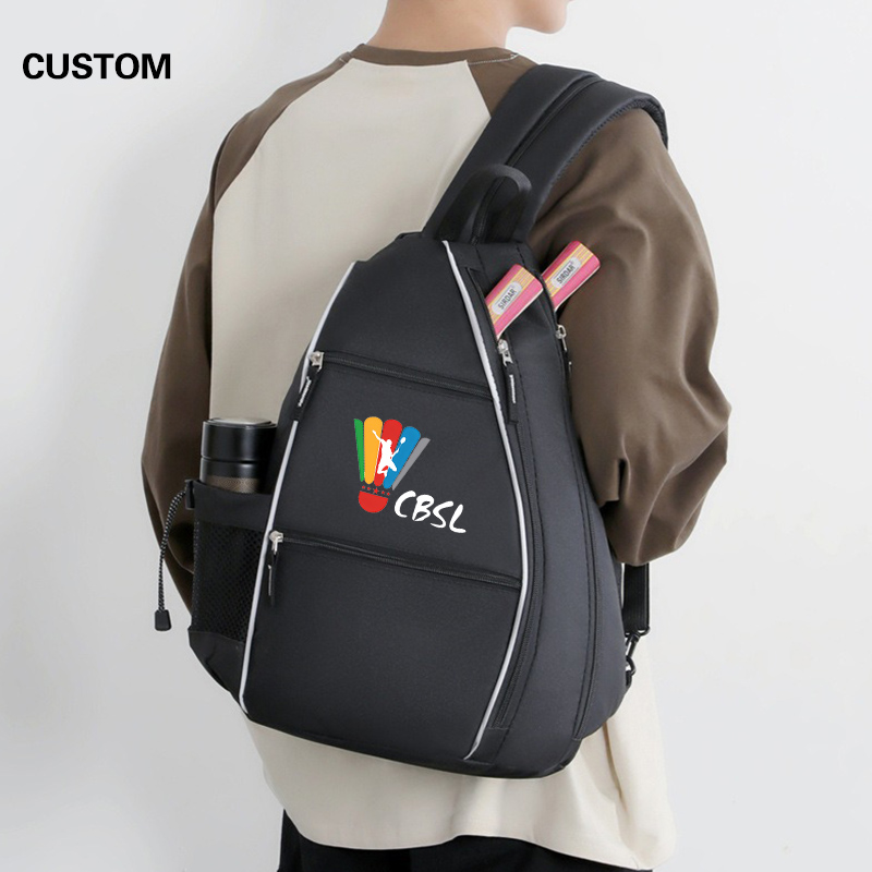 Custom Rackets Backpack for Me - огляд і ціна Badminton Logo